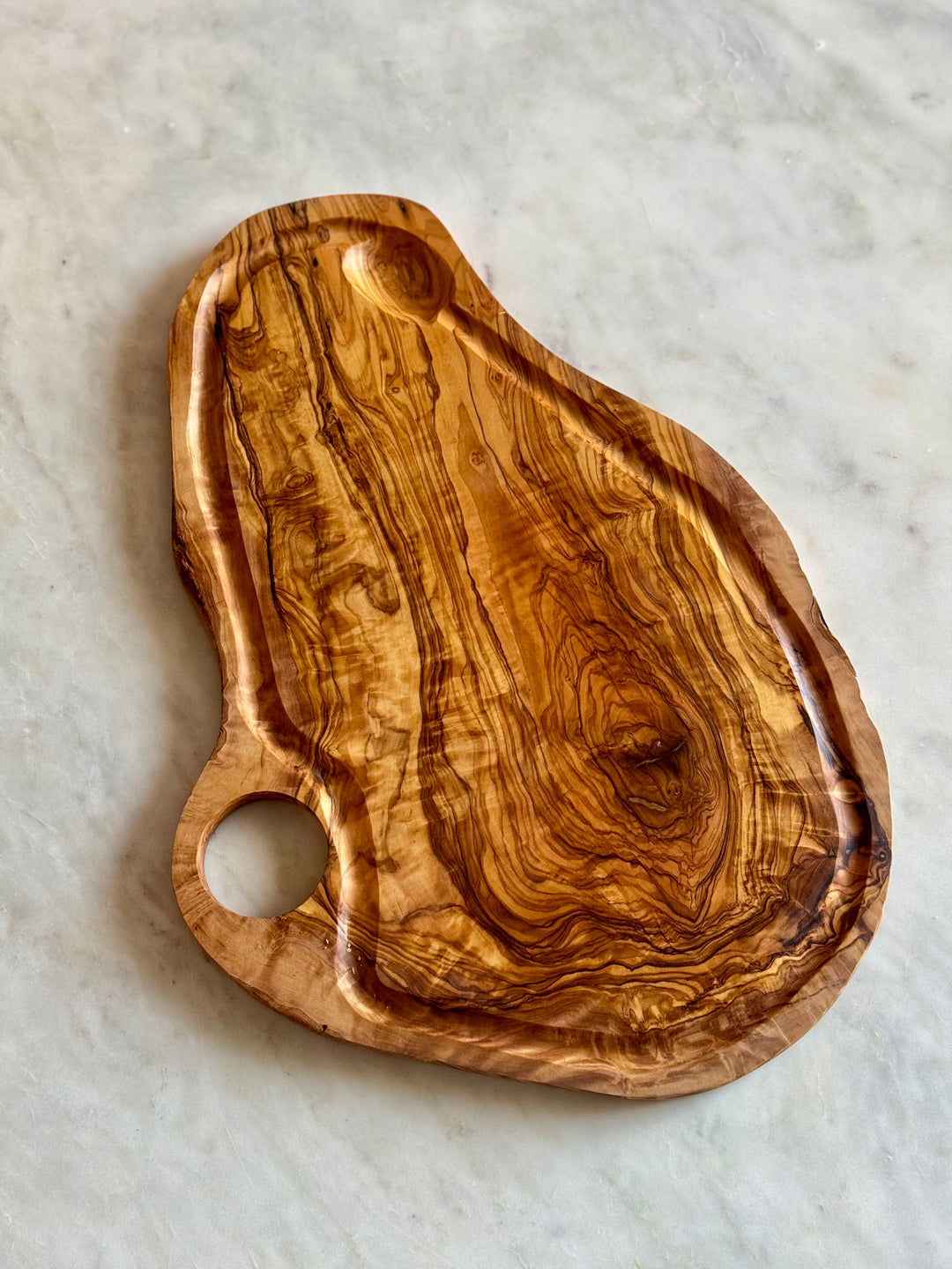 Handcrafted Olive Wood Cutting Board - 4 sizes