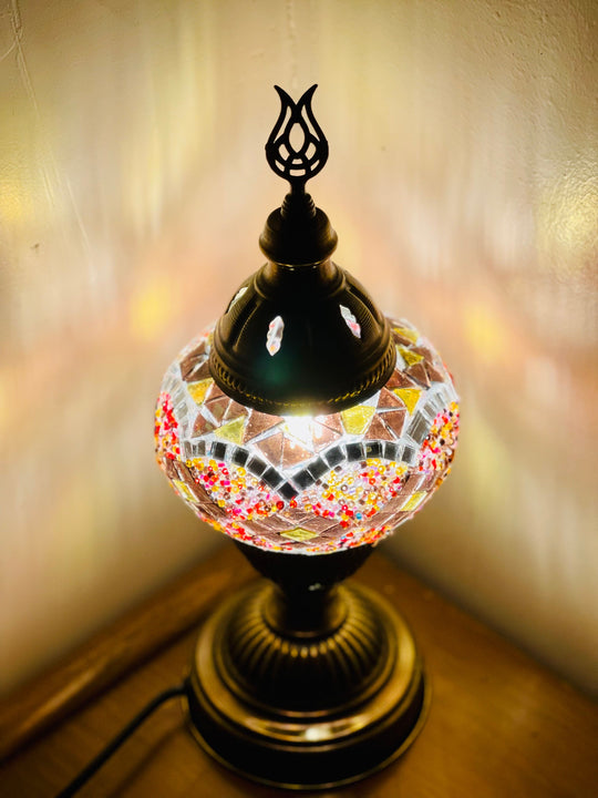Turkish mosaic table lamp Multicolor 2.