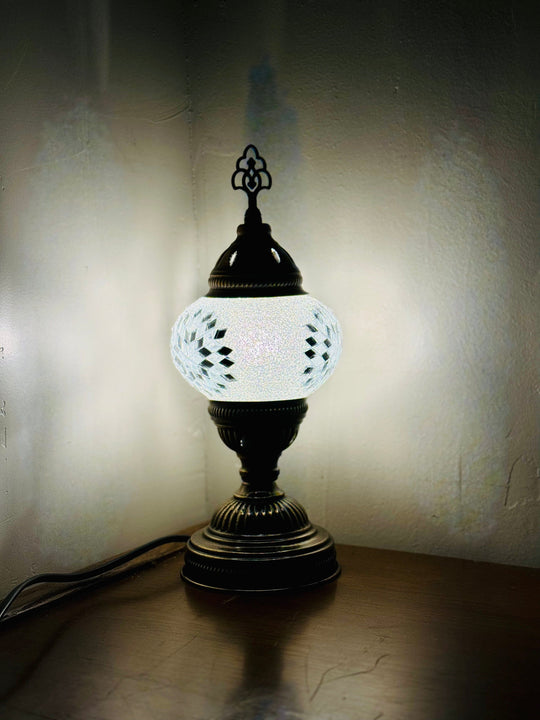 Turkish mosaic table lamp Clear, front center wide angle