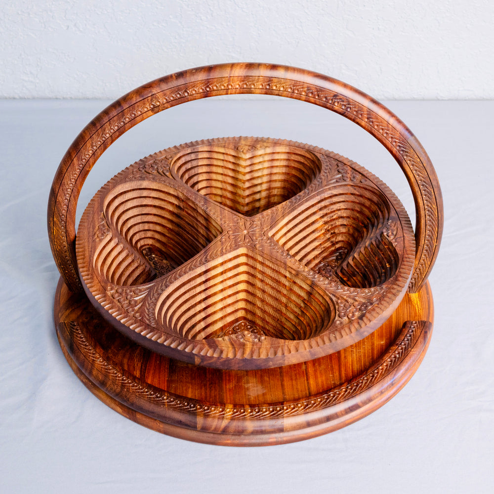 4 Compartment 18” Heart Basket