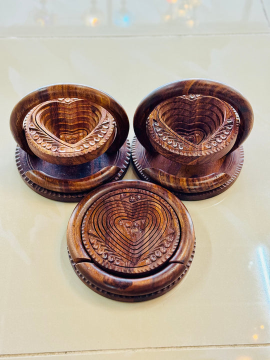 Handcrafted 6” Collapsible heart basket with handle.