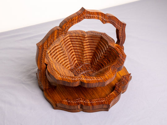 Handmade 12”, wooden, collapsible Star basket with handle.