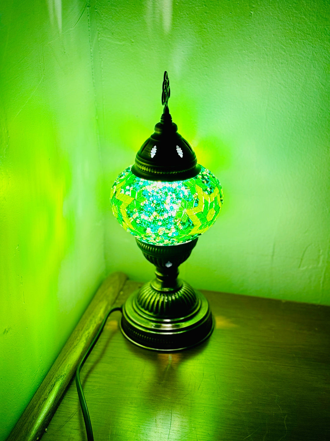 Turkish mosaic table lamp Green.