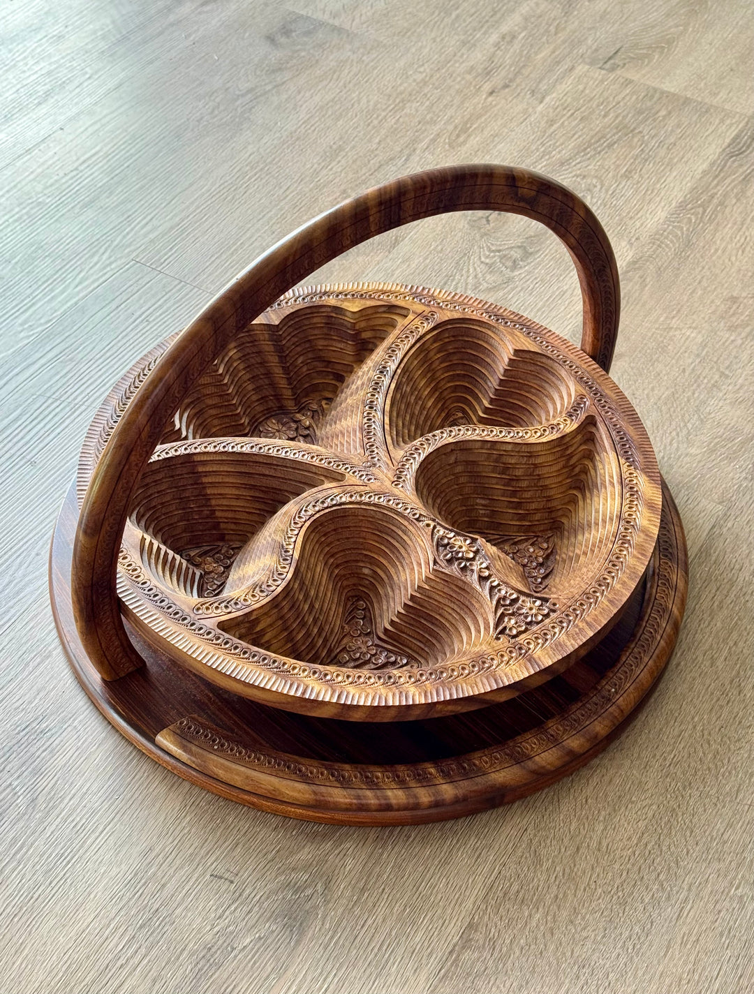Handmade collapsible baskets