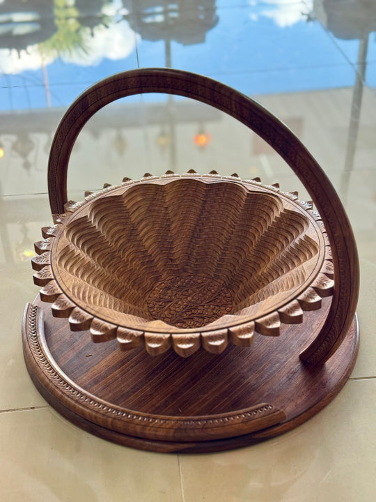 Handmade 18” XXL wooden, collapsible SunFlower basket with handle.
